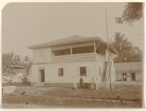 Printing house of the Deli Courant in Tandjong Poera, anonymous, 1898 Canvas Print