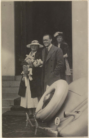 Engagement of Juliana, Queen of the Netherlands, and Bernhard van Lippe-Biesterfeld for Noordeinde Palace in The Hague on 8 September 1936, anonymous, 1936 Canvas Print