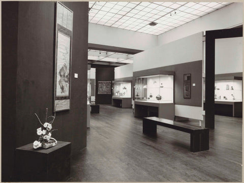 Room with various objects in display cases, on the right a partition with a passage, c. 1978 - c. 1979 Canvas Print