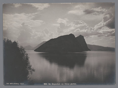 Bürgenstock, gezien vanuit Vitznau, Zwitserland, Gebrüder Wehrli, c. 1910 - c. 1925 Canvas Print