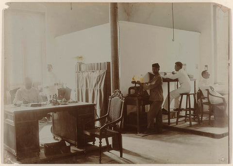 Office of the Deli Courant, anonymous, 1908 Canvas Print