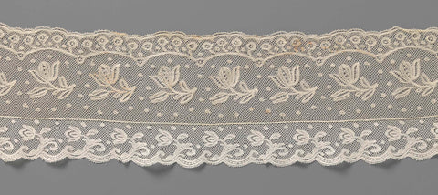 Strip of bobbin lace with hanging tulip, anonymous, c. 1900 - c. 1909 Canvas Print