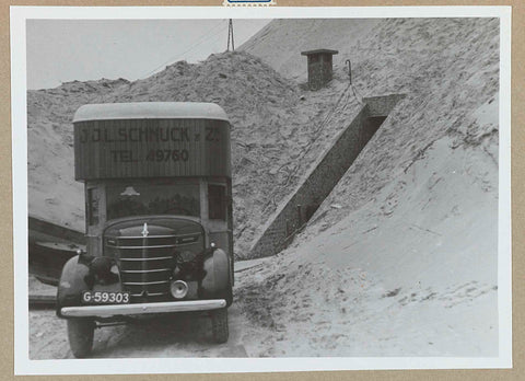 Transport at the entrance to air raid shelter A in Heemskerk, 1939 - 1941 Canvas Print