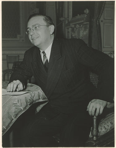 One of the participants in the RTC: Mr E. Jonckheer, Particam, 1948 Canvas Print