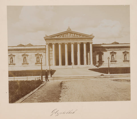 Glyptothek, Königsplatz, Munich, Duitsland, anonymous, c. 1880 - c. 1910 Canvas Print