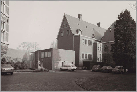 Parking at the garage, 1982 Canvas Print