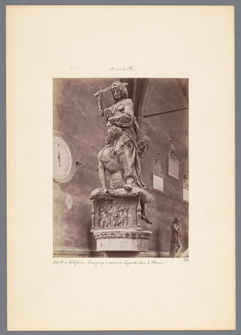 Sculpture of Judith and Holofernes by Donatello in the Loggia dei Lanzi in Florence, anonymous, c. 1875 - c. 1900 Canvas Print