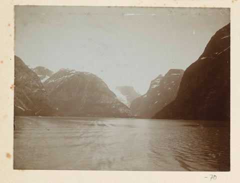 View of a mountain lake in the Harz, Geldolph Adriaan Kessler, c. 1903 Canvas Print