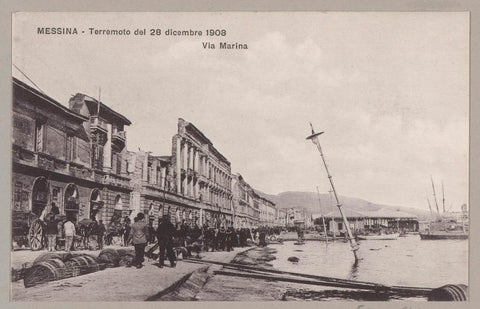 Quay in Messina with ruins of the earthquake of December 28, 1908, anonymous, in or after 1908 - in or before 1910 Canvas Print