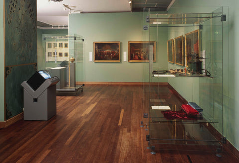 Room 114 with two display cases, five paintings and a landscape screen, 2003 Canvas Print