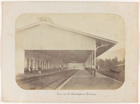 Platform of the station building in Buitenzorg, anonymous, 1880 - 1888 Canvas Print