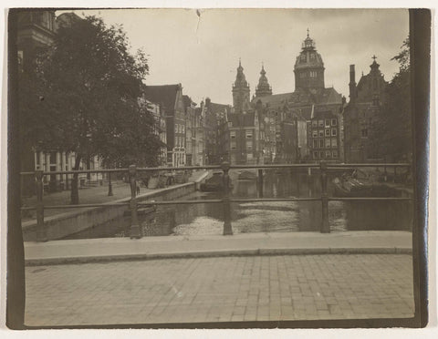 Oudezijds Voorburgwal, Amsterdam, anonymous, c. 1900 Canvas Print