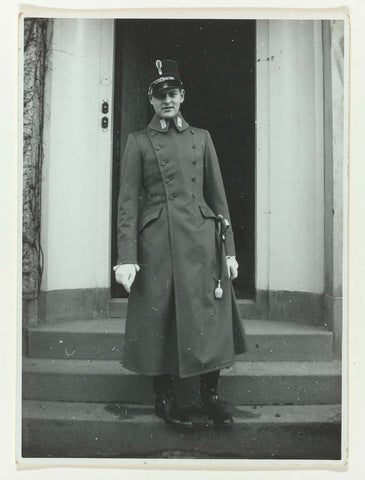 Tonny van Renterghem as cornet 1st regiment hussars, anonymous, 1938 - 1939 Canvas Print