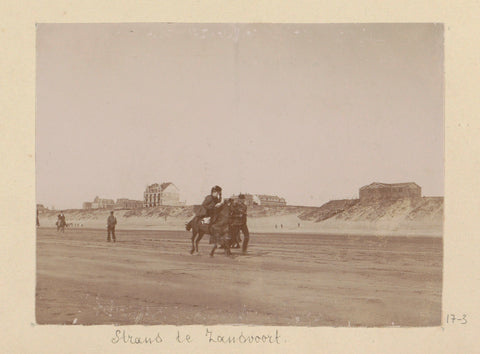 Strand te Zandvoort, Hendrik Herman van den Berg, in or after 1890 - in or before 1894 Canvas Print