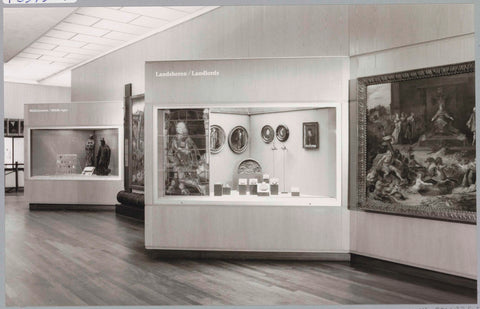 Room with paintings and display cases about the Middle Ages and landlords, 1991 Canvas Print