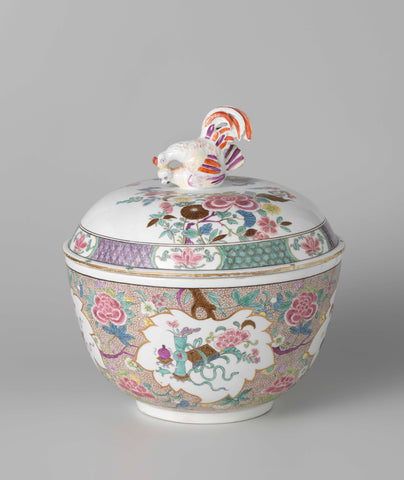 Lid of terrine, painted in famille rose style after Chinese example, Meissener Porzellan Manufaktur, c. 1735 Canvas Print