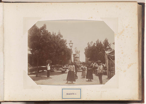 Merchants in a market in Madeira, anonymous, c. 1885 - c. 1910 Canvas Print