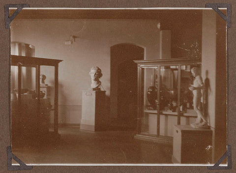 Exhibition 'Hellas and Rome' in the halls of the K.O.G. in 1929, 1929 Canvas Print