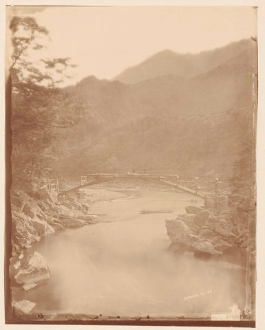 Bridge under construction over the Shinano in Japan, anonymous, 1884 Canvas Print