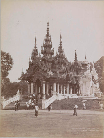 Entrance to the Shwedagon pagoda, Rangoon, P. Klier, c. 1895 - c. 1915 Canvas Print