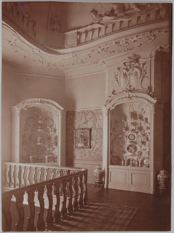 Zuidvleugel, interior, landing 1st floor, 1923 - 1926 Canvas Print