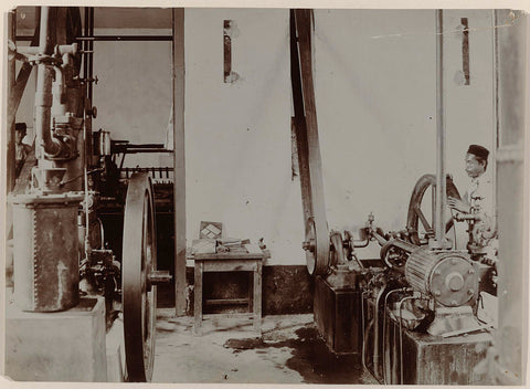 Engine room of the printing company of the Deli Courant, anonymous, 1908 Canvas Print