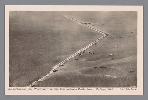 Zuiderzee works: Wieringermeer, Dijkgedeelte Oude Zeug 10 Sept. 1928, Fototechnische Dienst K.L.M., 1928 Canvas Print