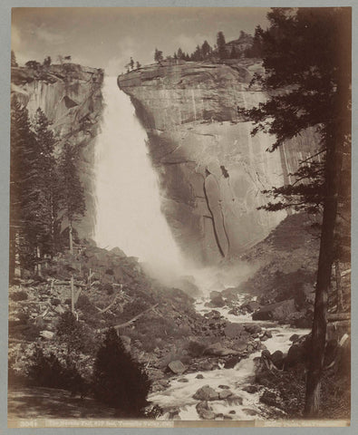 Gezicht op de Nevada-waterval in Yosemite Valley, Isaiah West Taber, c. 1880 - c. 1900 Canvas Print