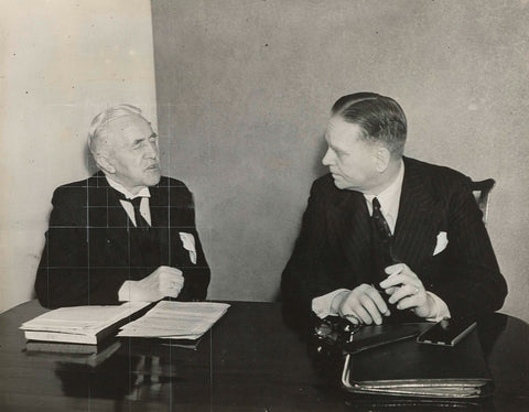 Ministers Bolkestein en Kerstens in gesprek., Pictorial Press, 1940 - 1945 Canvas Print