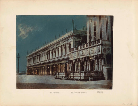 Libreria Vecchia in Venice at night, anonymous, 1850 - 1876 Canvas Print