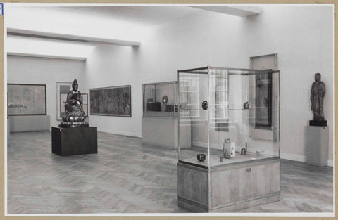 Room with two display cabinets and on the left an image of Bodhisattva Seishi, 1952 Canvas Print