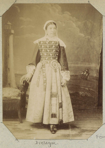 Portrait of a woman in Breton costume, anonymous, c. 1890 - c. 1900 Canvas Print