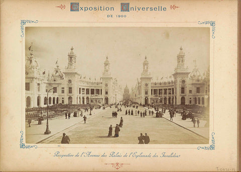 Avenues des Palais as seen from the Esplanade des Invalides in Paris, Neurdein Frères, 1900 Canvas Print