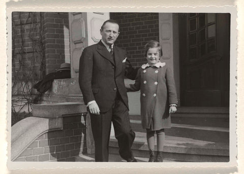 Isabel Wachenheimer en Willy Moos, september 1934, Hamburg, Bellevue 62, anonymous, 1934 Canvas Print