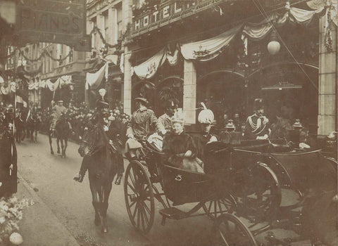 Queen Wilhelmina and Prince Hendrik on the rijtour, anonymous, 1901 Canvas Print