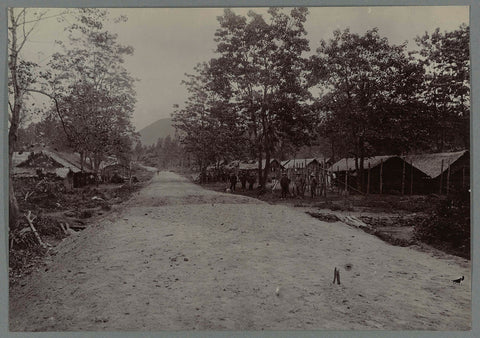 Old bivouac at Telong, anonymous, 1903 - 1913 Canvas Print