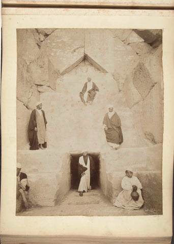 Six men around the gateway to the pyramid of Cheops, Zangaki, c. 1880 - c. 1900 Canvas Print