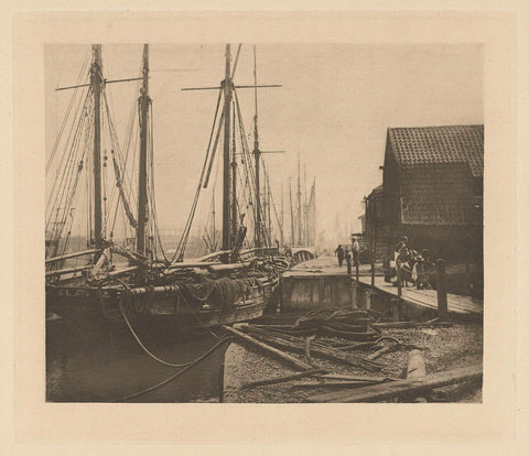 Port with ships in Great Britain, Peter Henry Emerson (attributed to), 1887 - 1890 Canvas Print