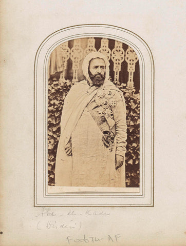 Portrait of Abd el-Kader, Algerian freedom fighter, André-Adolphe-Eugène Disdéri, 1860 - 1870 Canvas Print