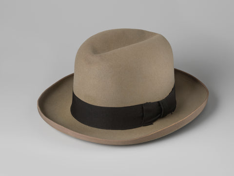 Men's hat of light grey felt, sphere with slot and black rip ribbon as hat tape, edge raised, Borsalino, c. 1930 Canvas Print