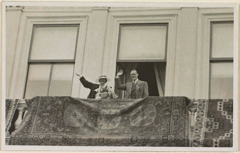 Engagement of Juliana, Queen of the Netherlands, and Bernhard van Lippe-Biesterfeld on the balcony of Noordeinde Palace in The Hague on 8 September 1936, anonymous, 1936 Canvas Print