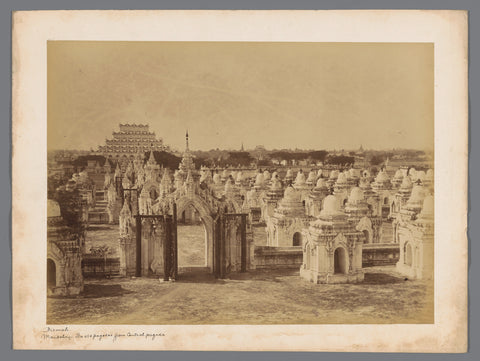 View of the stupas around the Kuthodawpagod in Mandalay, Felice Beato (attributed to), 1887 - 1897 Canvas Print