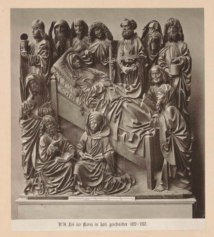 Relief of the death of Mary, anonymous, 1869 - 1887 Canvas Print