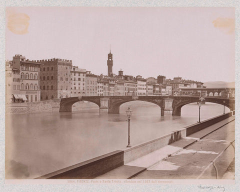 Gezicht op de Ponte a Santa Trinita in Florence, Brogi (attributed to), c. 1870 - c. 1890 Canvas Print