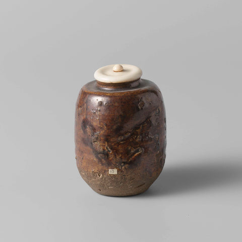 Tea caddy with a golden brown glaze, anonymous, anonymous, c. 1775 - c. 1799 Canvas Print