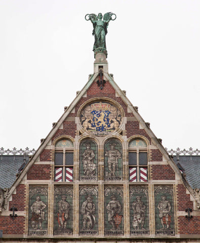 View of tile tableaus with city maiden of Amsterdam and heralds of 7 other cities and the statue of Victoria, 2012 Canvas Print