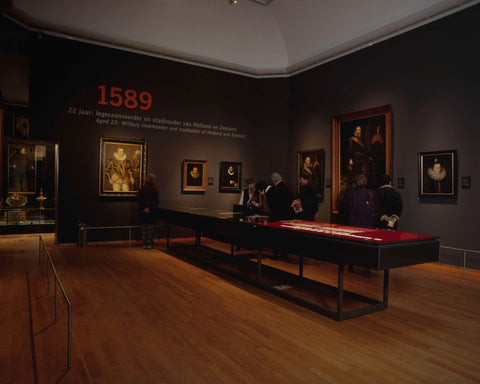 Visitors view works in the room around the theme '1589 22 years: army commander and stadholder of Holland and Zeeland', c. 2000 - c. 2001 Canvas Print