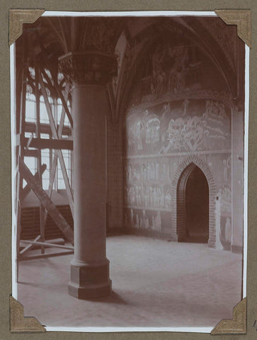 Renovation of room 167 in 1930, 1930 Canvas Print