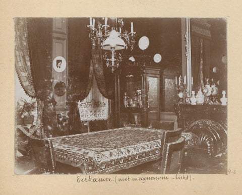 Eetkamer, Hendrik Herman van den Berg, in or after 1890 - in or before 1894 Canvas Print