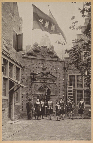 Men in period costumes in front of a gate during the World's Fair for the Hotel and Travel Industry on the Museumplein in 1895, Guy de Coral & Co., 1895 Canvas Print